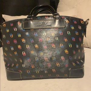 Dooney & Bourke